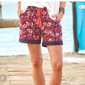 Sundance Floral Burgundy Boho Women's Kalini Shorts, PXS